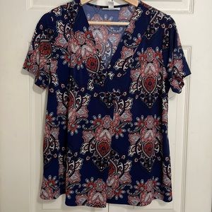 Dana Buchman V-neck blouse size L